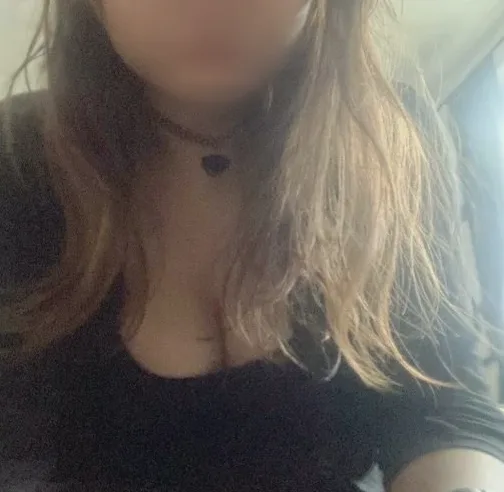 Dilara, 28