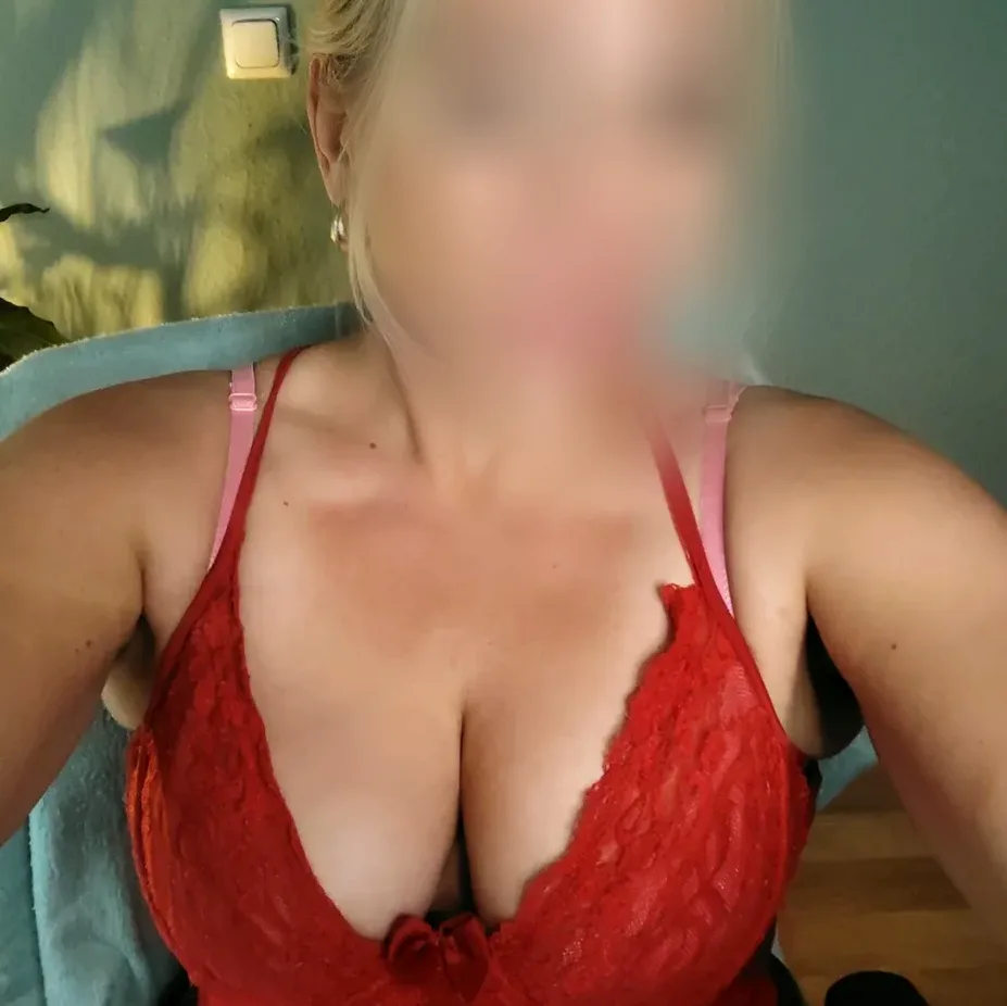 Johanna, 37